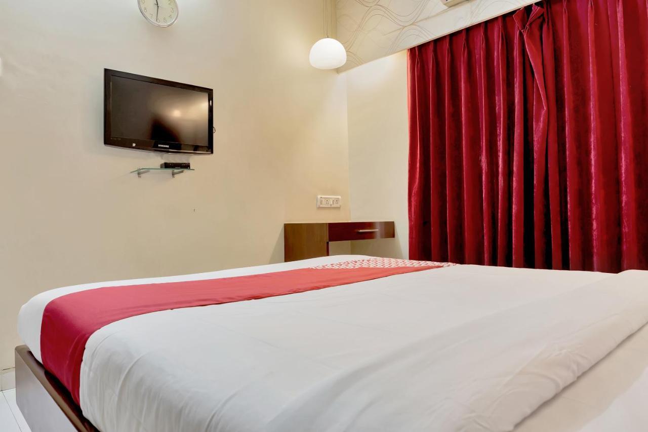 Konark Apartment Malad المظهر الخارجي الصورة